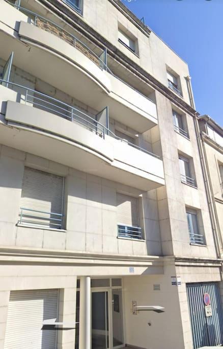 Le Loire A Velo - Gare De Tours Apartment Luaran gambar